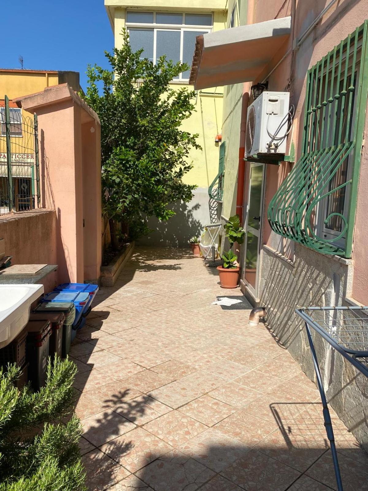 Lemon House Apartment Sassari Exterior photo