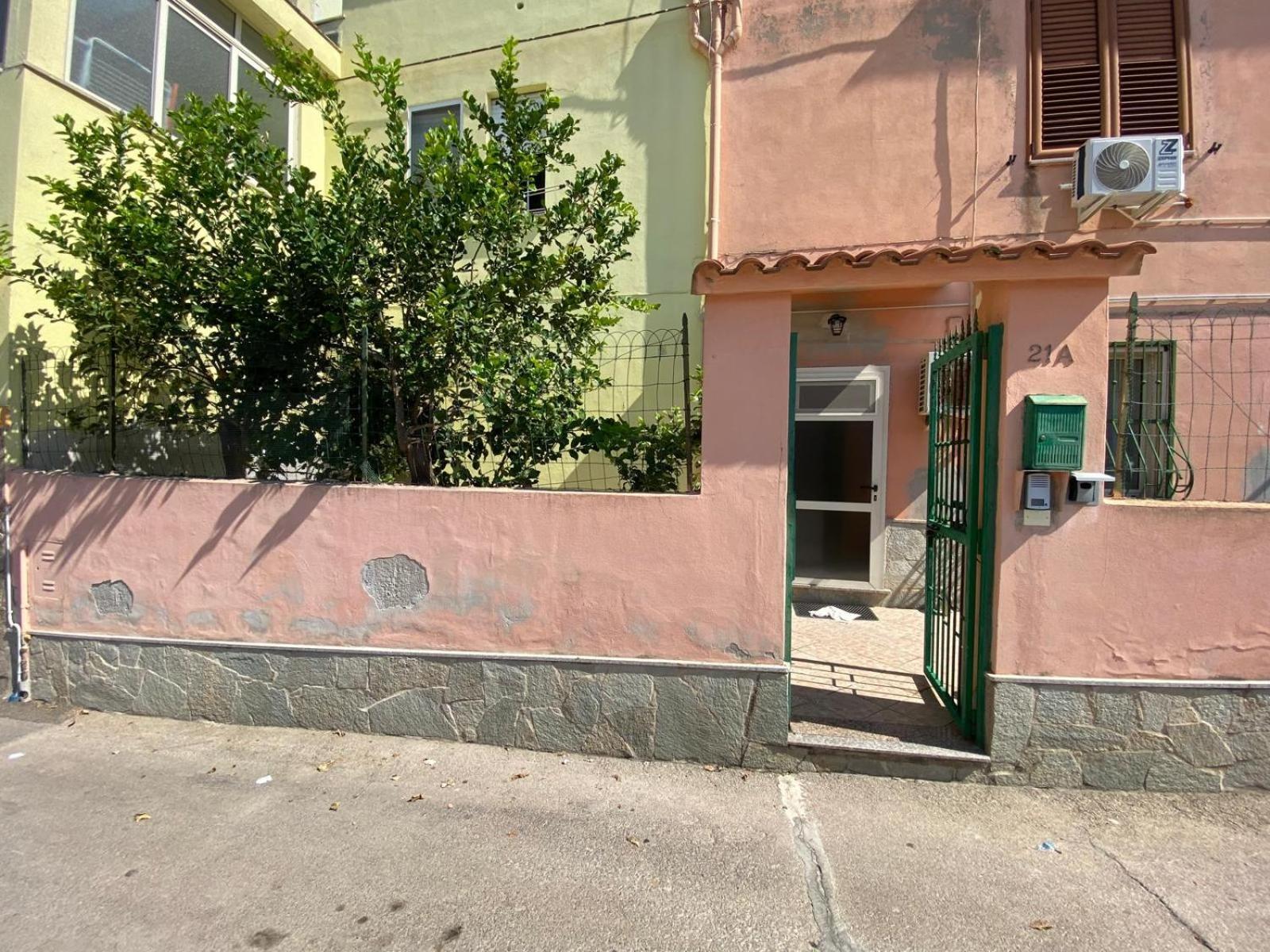 Lemon House Apartment Sassari Exterior photo